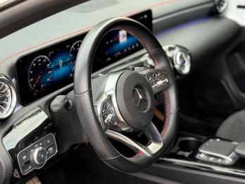 MERCEDES BENZ CLA250