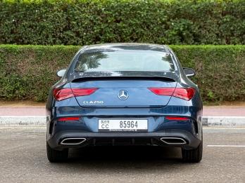 MERCEDES BENZ CLA250