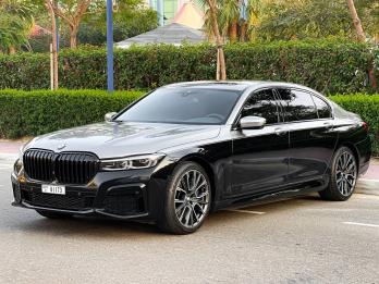 BMW 740i