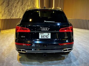 AUDI Q 5 E - tron Sline