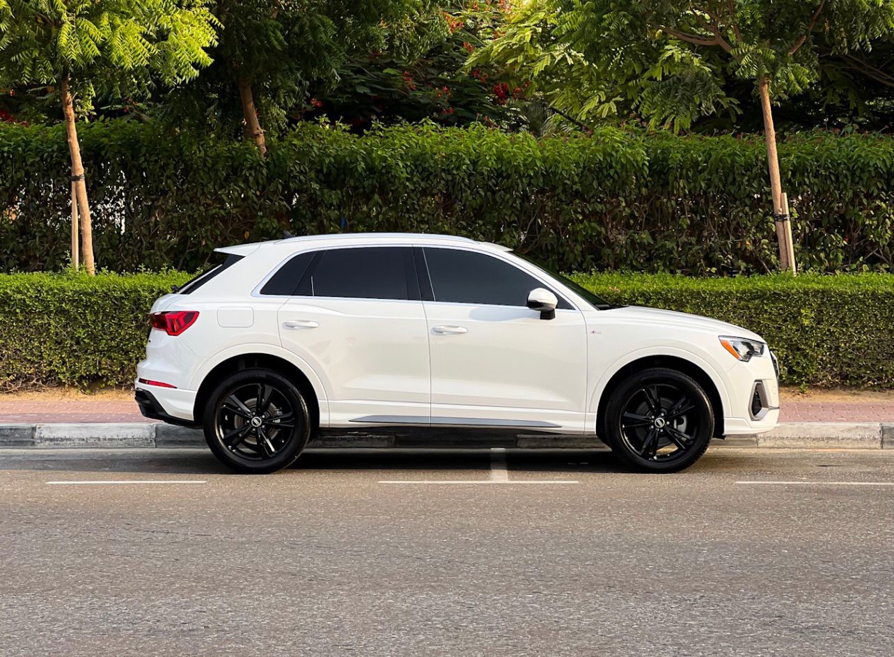 Audi Q3 S Line