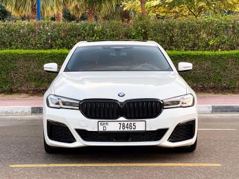 BMW 830i M